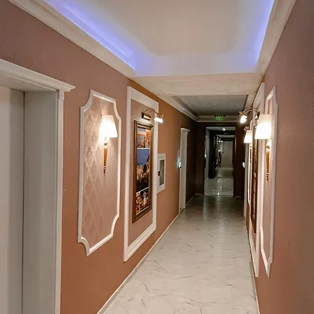 Monte Carlo Vaio - 1br Garden - With Direct Pool Access Apartmán