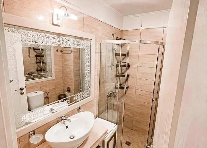 Monte Carlo Vaio - 1br Garden - With Direct Pool Access 阳光海滩
